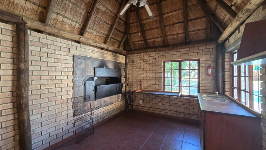 3 Bedroom Property for Sale in Langenhovenpark Free State